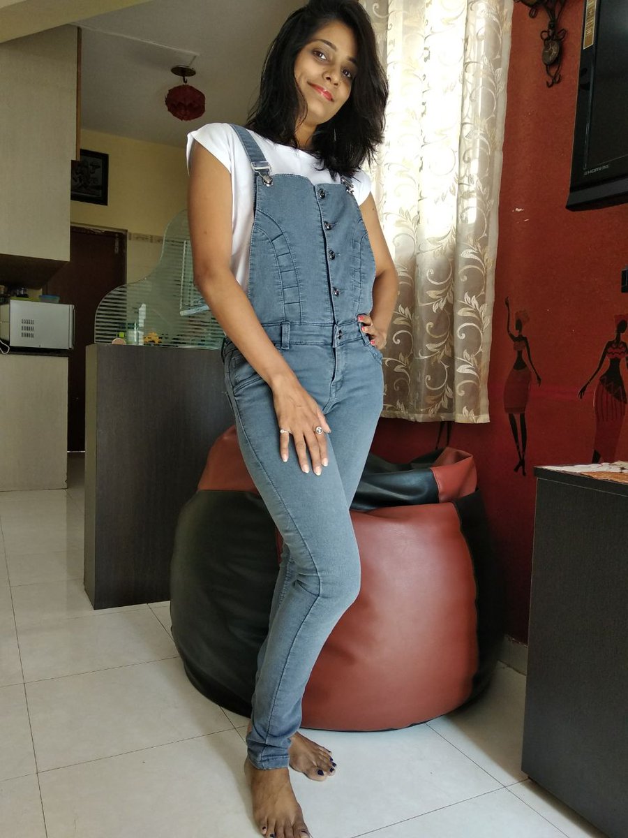 hetalrawat's tweet photo. @HiHonorIndia #GreyItUp #Honor9Lite #MaxYourBeauty #BeyondBeauty
Grey is versatile color
@cutypiya24 @gagan_response https://t.co/24mGrq9FTk