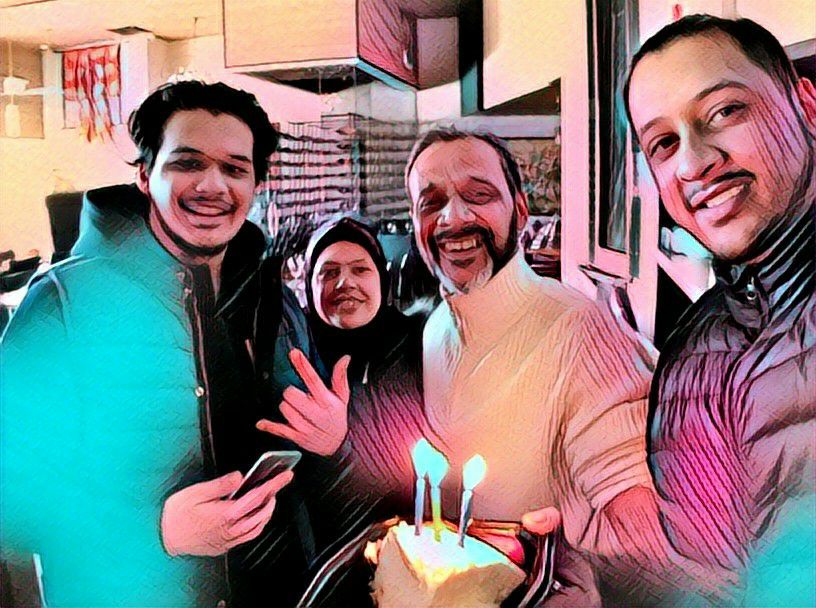 SunnyJimzz's tweet photo. Father is getting old but still sounds young #HbdFather https://t.co/YVVOvQGOZP