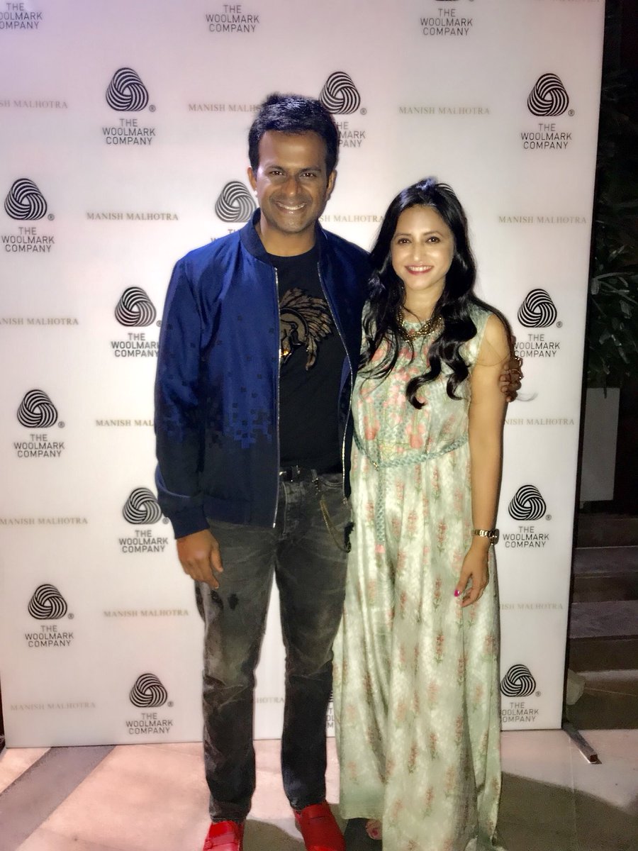 sidkannan's tweet photo. Outstanding collection by @ManishMalhotra at @LakmeFashionWk ! Kudos to @artigudal &amp; the team of @Woolmark ! @Be_Woolish #LakmeFashionWeek #LFWSR18 @nehakannan9 @madhusdutta #SidK #5DaysOfFashion #wool #Fashion #FutureCouture https://t.co/Kr5SZ6U38r