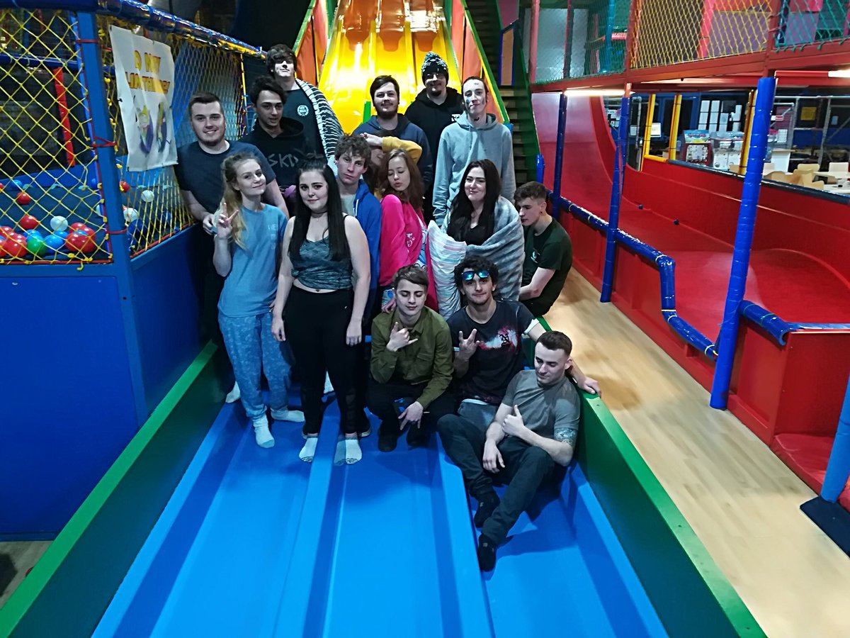 playzoneswa's tweet photo. Hi to Stephanie Williams group who have been with us tonight celebrating her boyfriends 22nd birthday! all a bit tired now after a night of fun! #pzfun #sleepover #playzoneswansea https://t.co/ur4fV135dP