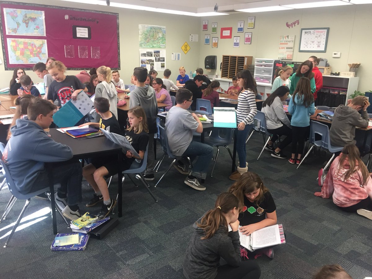 cbuhler2000's tweet photo. Publishing Celebration! My class reading to younger and older grades. Opinion essays they are proud to share! Love them! https://t.co/snUWPjvTEG