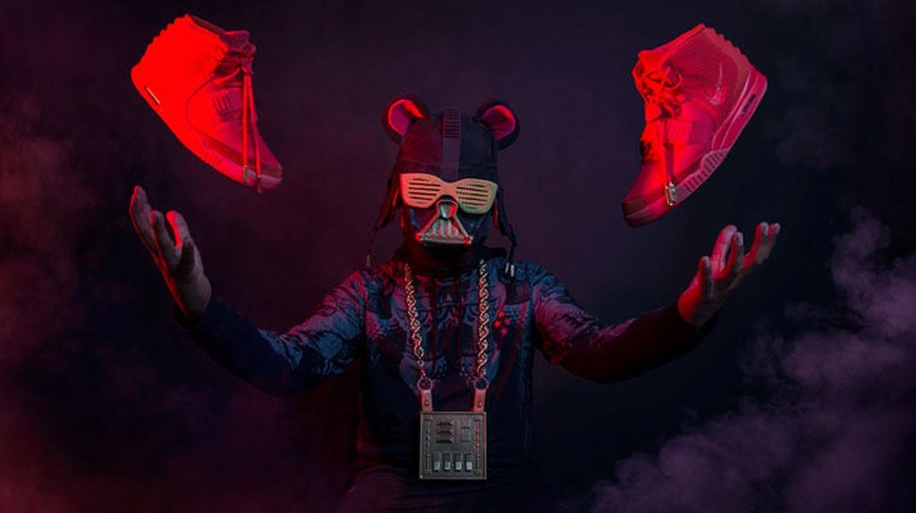 A1Mogul's tweet photo. [BLOG] Freehand Profit Mask no. 130 Darth Yeezy! @freehandprofit  https://t.co/yDG54jQpgT https://t.co/jN4adM0AYg