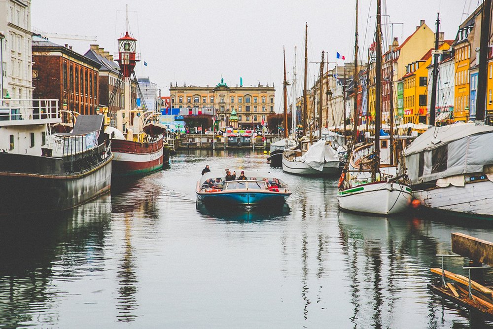 newcoptours's tweet photo. Good morning #Copenhagen! 😍🇩🇰️ #SandemansTours https://t.co/4TUiOEwBys