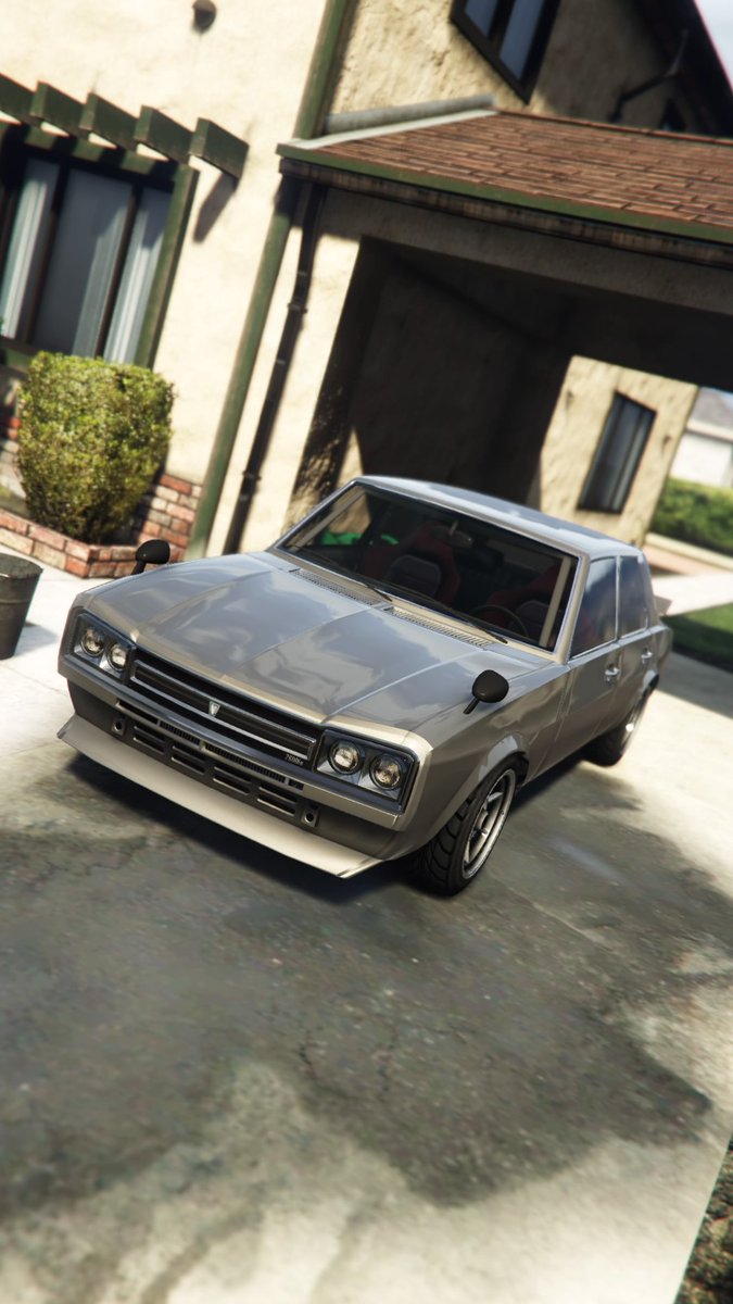 gtamadwhips's tweet photo. Driveway dreams.

#GTAMadWhips #SnapMatic #GTAphotographers #GTA #Warrener https://t.co/GizHxSk9xO