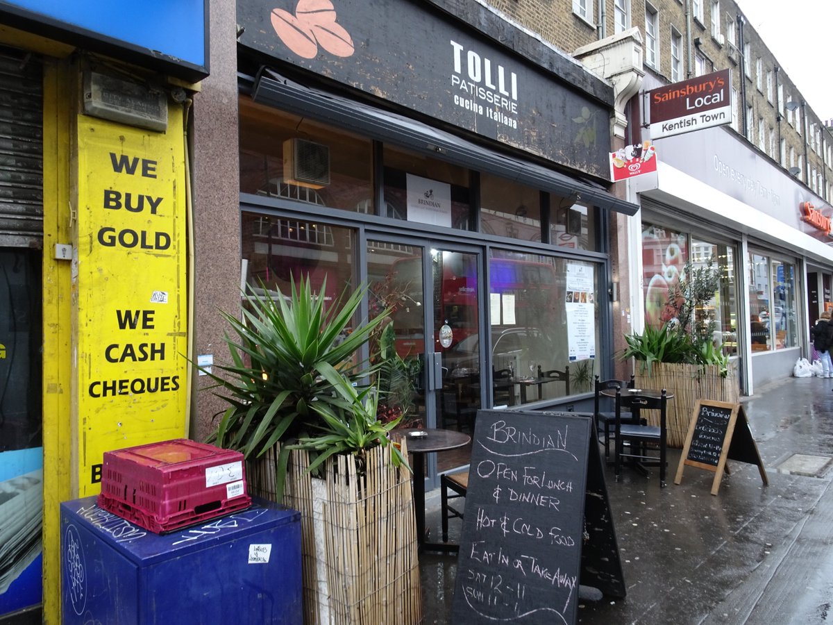 OMG!!! Just look at the delicious food we ate at <a href="/InfoBrindian/">Brindian</a> 
Spinach &amp; Stilton Bhaji and Dal Wada with a Mint Smoothie.
Absolutely love these guys!!!
When Britain met India = Brindian.
The great news is they're now on Kentish Town Road.