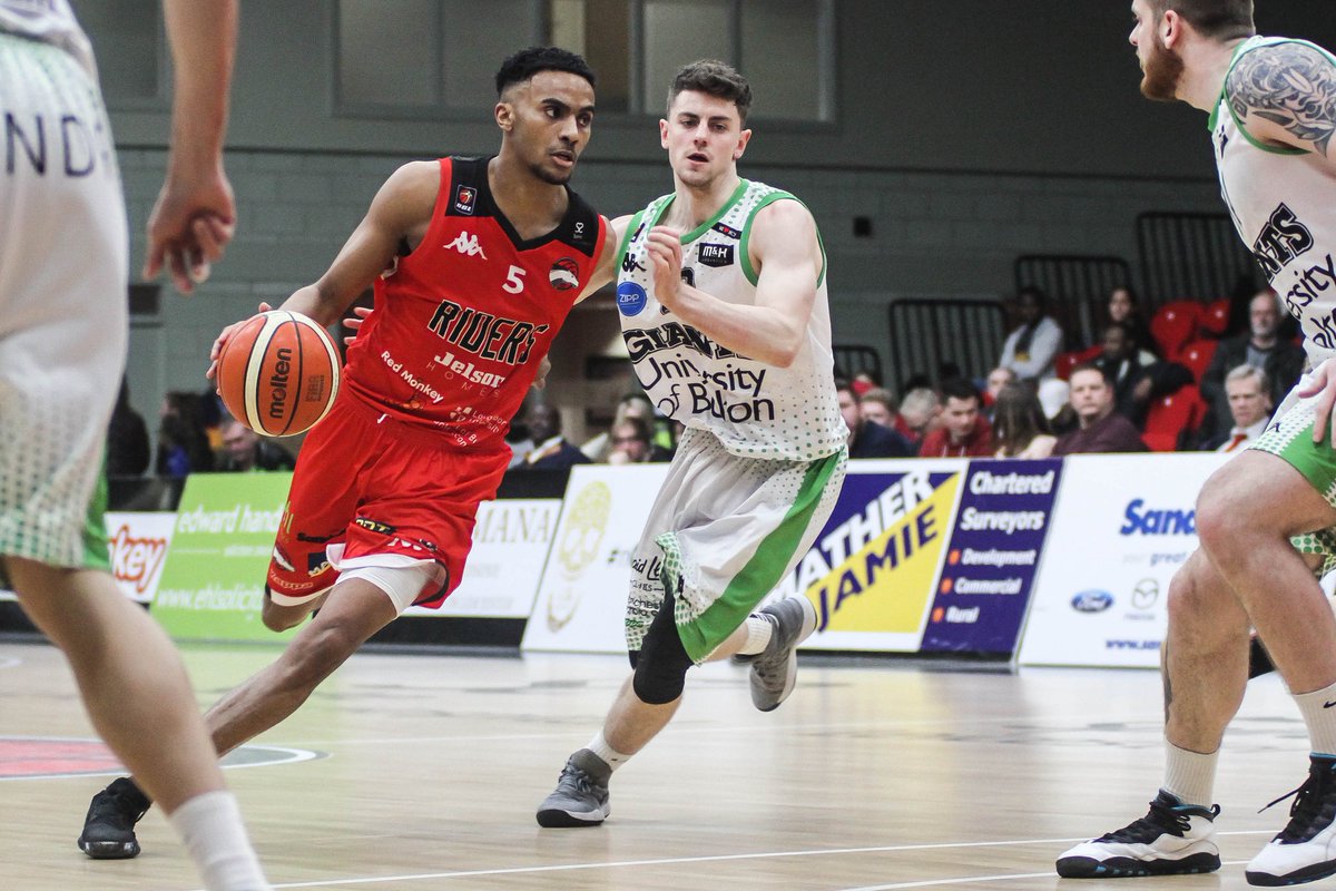 Tony_H_Photo's tweet photo. Good game from @RidersBball yesterday. Unlucky @McrGiants. @BBLofficial @FreeSportsUK https://t.co/J9p7rxRVCA