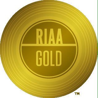 fanasaha's tweet photo. #MICDropForGold 

 #iHeartAwards #BestFanArmy #BTSARMY https://t.co/y9vMOfUQsJ