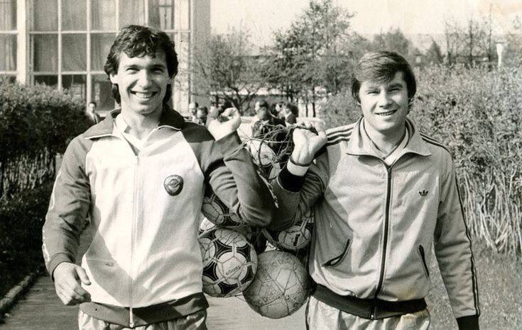OldFootball11's tweet photo. #OlegProtasov and #AnatoliyDemyanenko;
#Protasov #Demyanenko https://t.co/8NuAaXixle