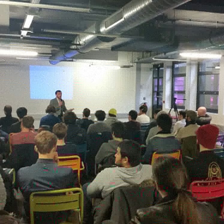 Mubiz_fr's tweet image. Nous étions la semaine dernière au #blockfest1.42, organisé par @LeBlockFest à l'école 42. Ce fut l'occasion d'initier une 42taines d'étudiants aux joies du développement de smart-contracts. ;-)