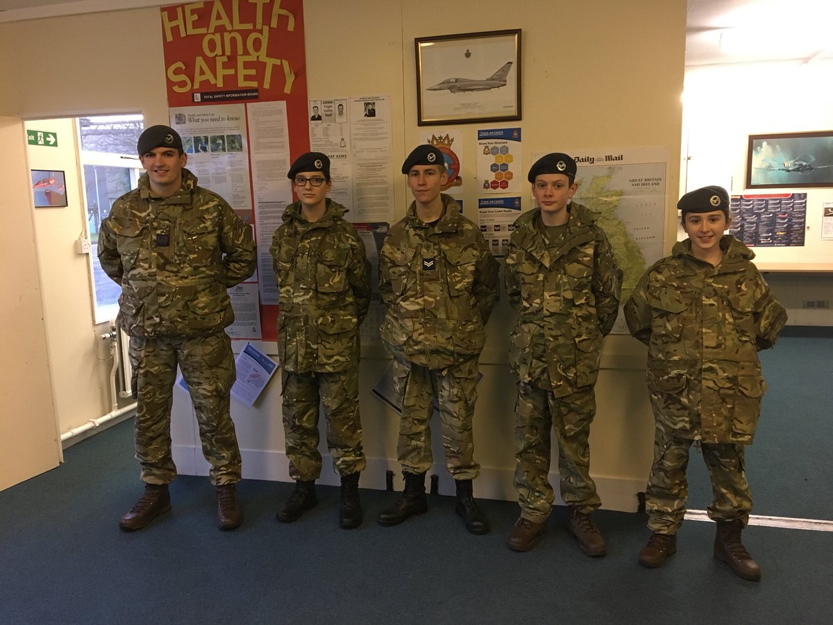 A successful day at Linton yesterday saw 5 cadets from Easingwold Sqn and Easingwold DF achieve the blue trained shot  by passing CLF2 on the air rifle. 
Congratulations 
#whatwedo #airrifle 

<a href="/CEYorks/">C & E Yorks Wing</a> <a href="/AirCadetsNorth/">North Region - RAF Air Cadets</a> <a href="/aircadets/">RAF Air Cadets</a>