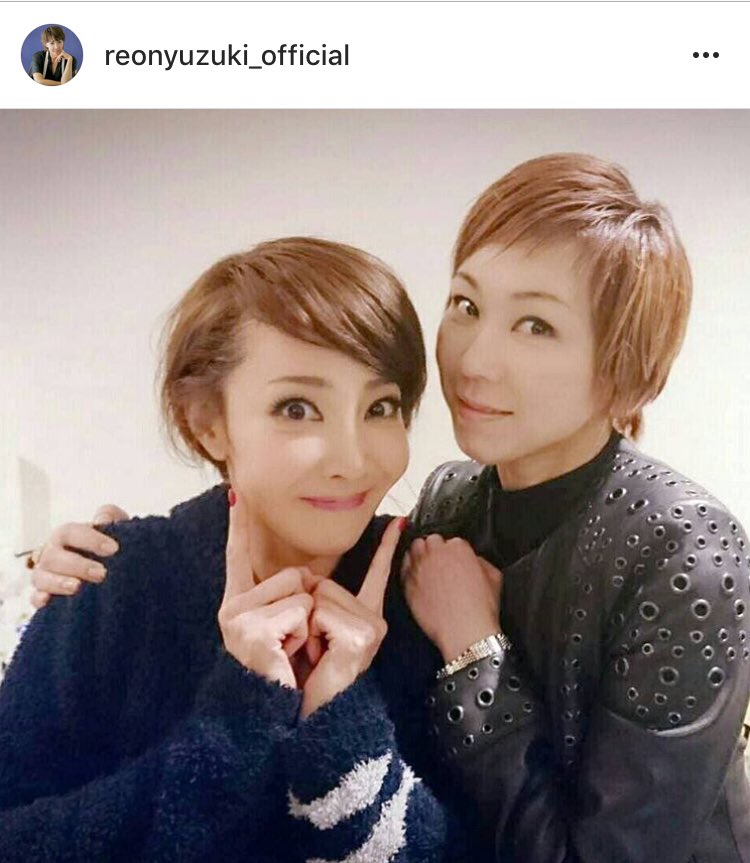 sumile637smile's tweet image. わたるさんもいつも観に来てくださる😭劇場でお見かけしたわたるさんカッコ良かったし素敵だった💓
わたるさん #pukul で太陽を演じられてたソウルオブシバではシバの魂を吹き込まれた舞神を✨師弟関係、共通点を思い胸熱💕
#マタハリ 
#湖月わたる 様
#柚希礼音
#宝塚OG 
instagram.com/p/BevHxVujs57/