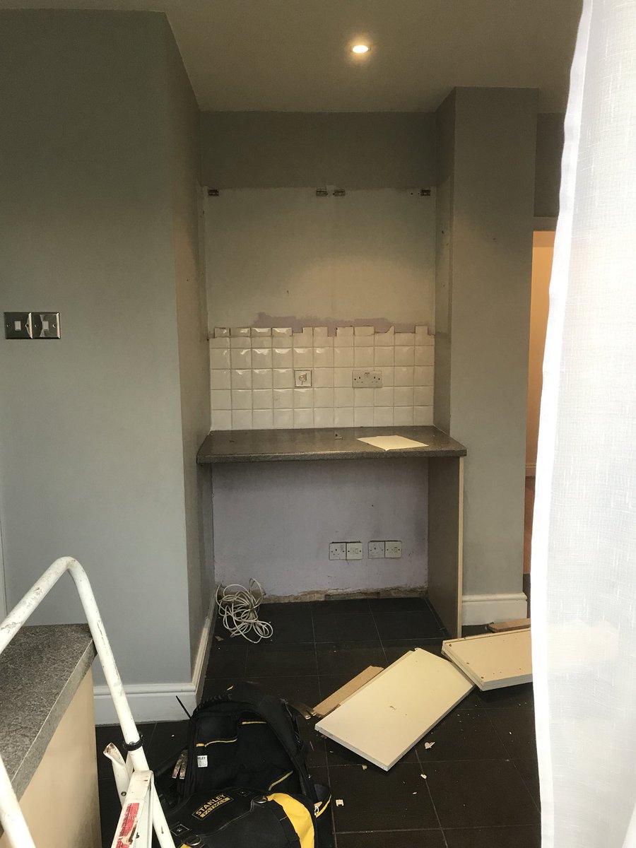 dmc_carpentry's tweet photo. Before https://t.co/WGUFpc7euV