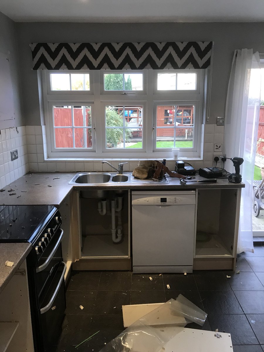 dmc_carpentry's tweet photo. Before https://t.co/WGUFpc7euV