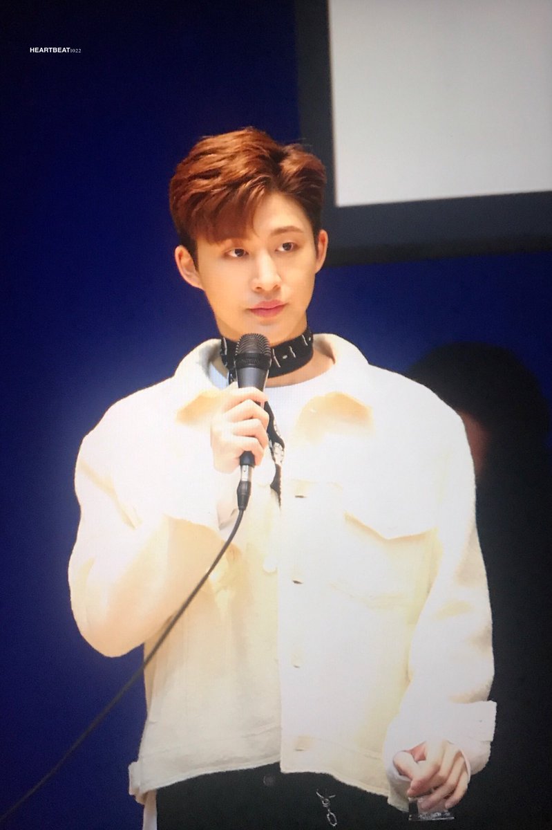 HEARTBEAT1022's tweet photo. 180204 목동팬싸

#아이콘 #비아이 #김한빈 #BI #iKON https://t.co/n9D6C90Yxi