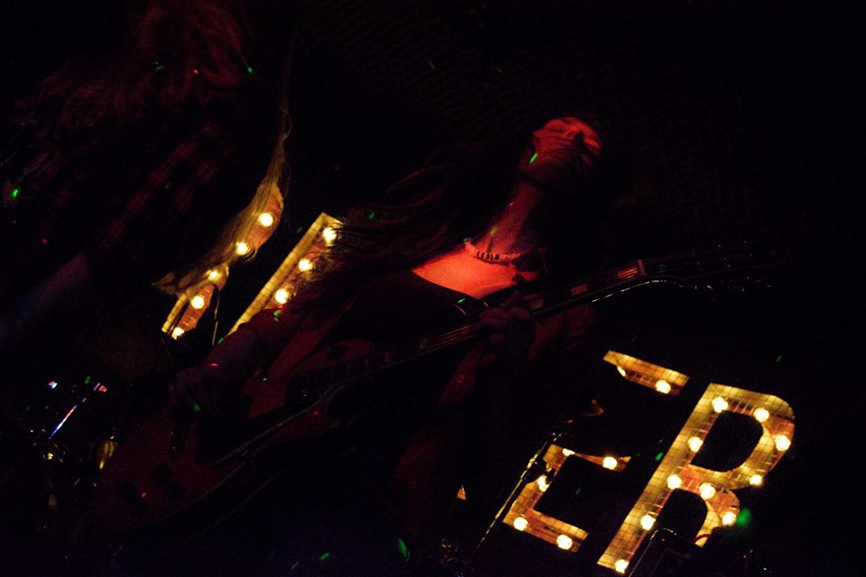 _SILVERCHILD_'s tweet photo. #silverchild #hardrock #heavyrock #gig #riggerstoke #guitarist #lespaulcustom #cherrysunburst #seymourduncanpickups #daddario #crybabywahwah #marshallamps #marshalljvm #bossoverdrive Photos by Si Ward from Jesse's Divide! https://t.co/Q8xFL5JcH6