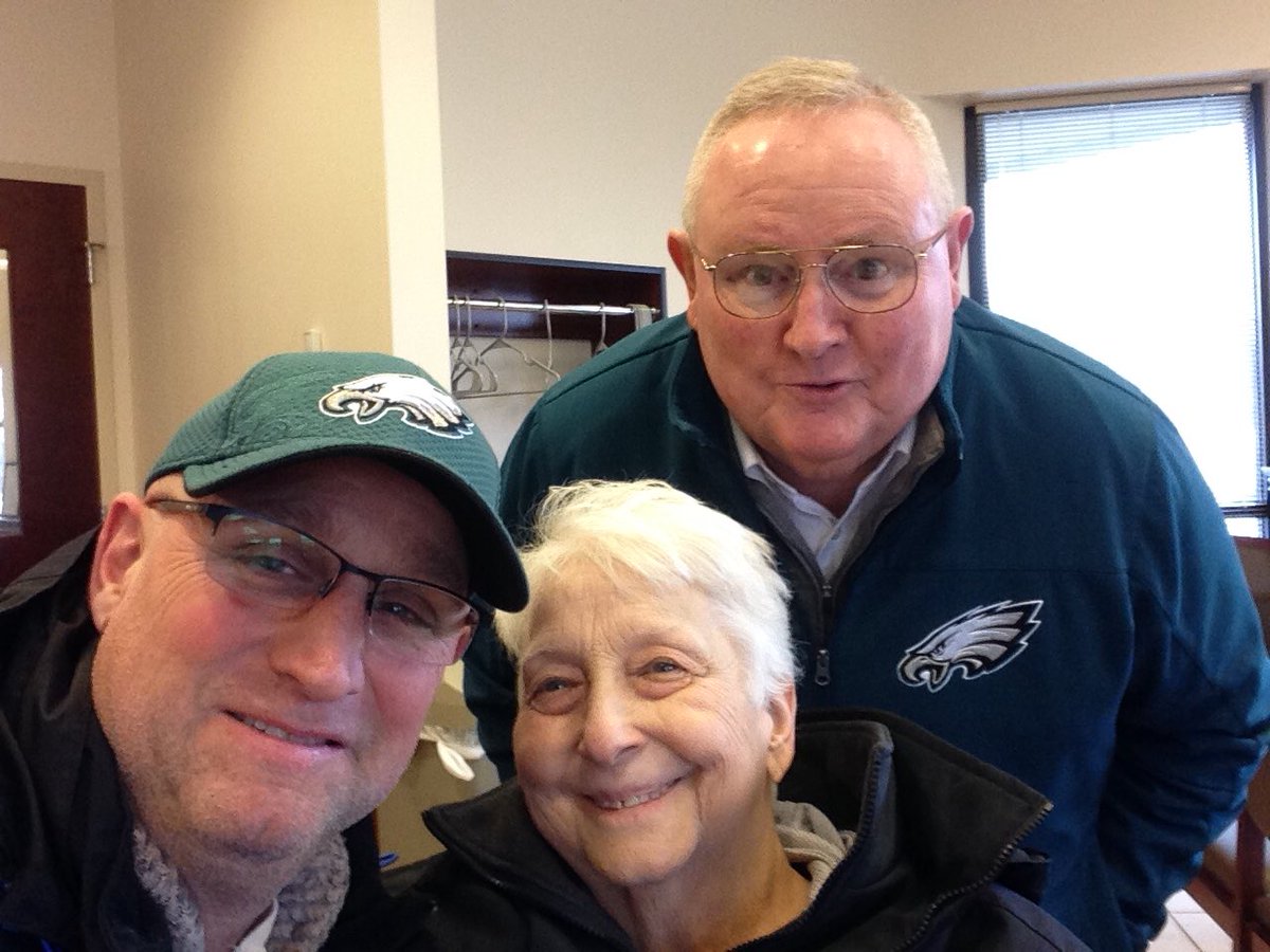 JoeBHoman's tweet photo. Grateful that I got to share some of this hype with my folks. My Dad told me Friday he would will me his Eagles jacket. Keep the jacket Dad so we can continue to cheer the Eagles together. Go birds! Fly Eagles Fly! Bring it home for all of us gentlemen!  #nflgamedayrollcall https://t.co/PPMy0LuDCH