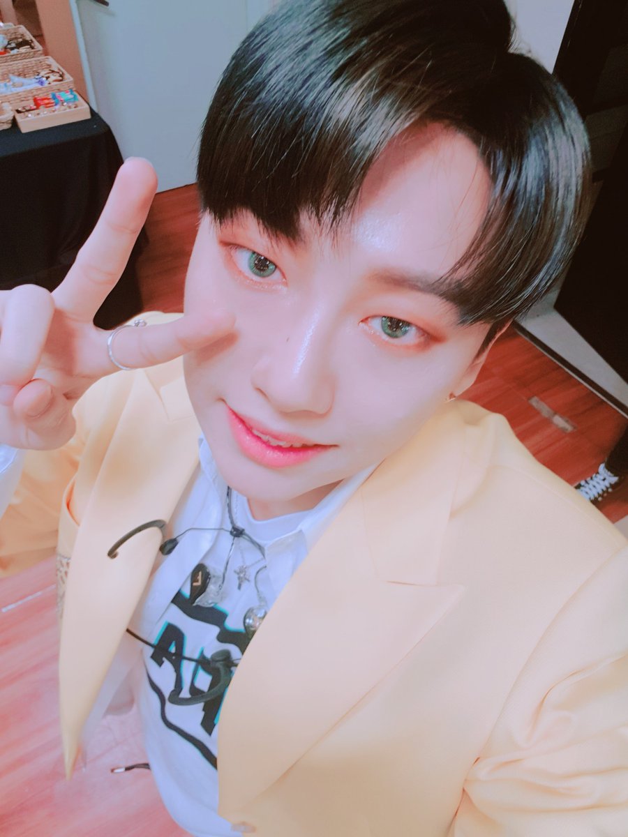 JBJtwt787's tweet photo. [#노태현🕺] 오늘 너무 기분이 좋네여!!!다들 너무 고맙고 사랑해요!!! https://t.co/ou5Q6sKMmh
