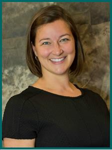 SummitChoral's tweet photo. #MeetTheStaffSunday
Meet Heather Cooper #PerformanceChoirDirector at SCS! She is a #musicteacher #choirteacher & #organist #wife & #motheroftwo
#FunFacts #FavoriteTVShow #TheCrown or anything British
She once rode down the bobsled course from the #SaltLakeCityOlympics at 60 MPH! https://t.co/NlV3Xq6MwH