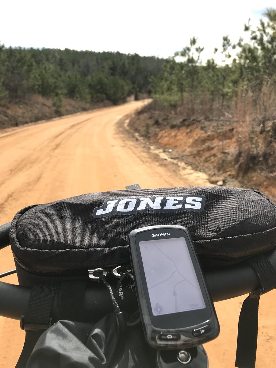 BikeMidFat's tweet photo. An awesome day of local exploring my with my wife. #surly #karatemonkey #kona #bighonzo #midfat #plus https://t.co/KbSOwjWQpY