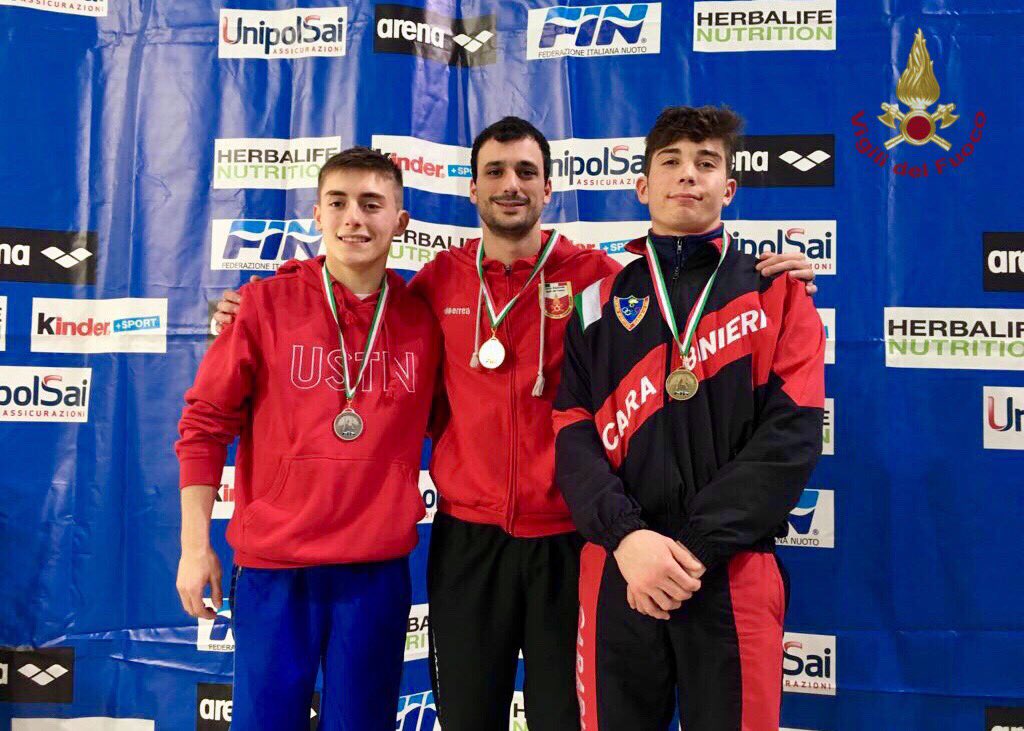 vigilidelfuoco's tweet photo. #Trieste, il #vigiledelfuoco Mattia Placidi si laurea campione italiano di tuffi dalla piattaforma mt.10. “Complimenti Mattia, tutti i #vigilidelfuoco italiani, iniziando da me, sono orgogliosi del tuo ottimo risultato” Gioacchino Giomi, Capo del Corpo Nazionale https://t.co/ObPesDefey