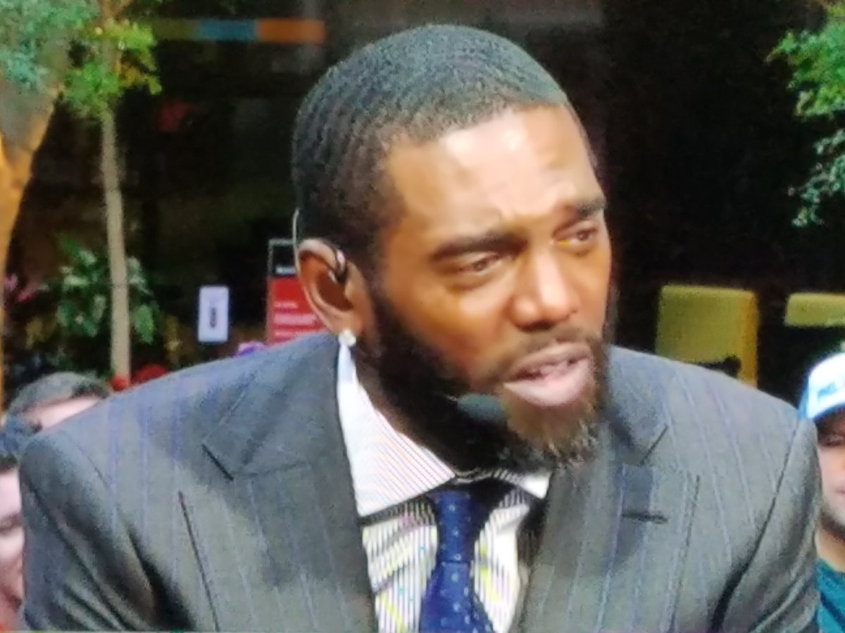 FanPotatos's tweet photo. Straight HoF homie. @RandyMoss https://t.co/aF8XoxuwSZ