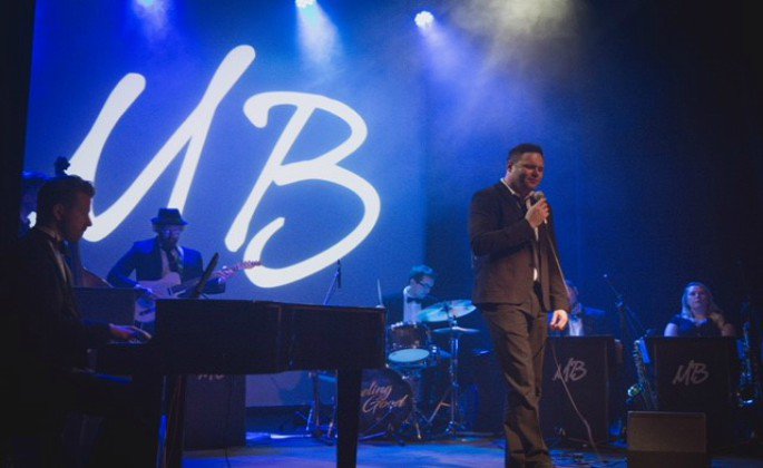 FeelingGoodShow's tweet photo. #Windsor! 2 weeks to go! Join us at the Theatre Royal Windsor @TheatreWindsor for the finest #MichaelBublé #Bublé #Tribute in the UK on Feb 18th! The story of the man, all of his hits &amp; #swing #bigband classics #Sinatra #Jazz #WhatsOnWindsor #LazySunday  https://t.co/J1PSvytsx4 https://t.co/6aSimpq3Yy