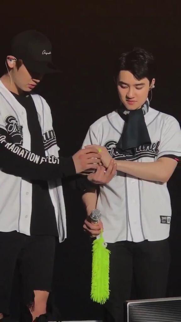 chansoo isn’t just a crack ship!!!! kyungsoo doesn’t hate chanyeol!!!! stop hating on chansoo!!! their friendship is genuine and we could see how much they enjoy each other’s company. let 2018 be the year of shipping whomever we want to ship!! ps: WE STILL NEED A CHANSOO SUBUNIT