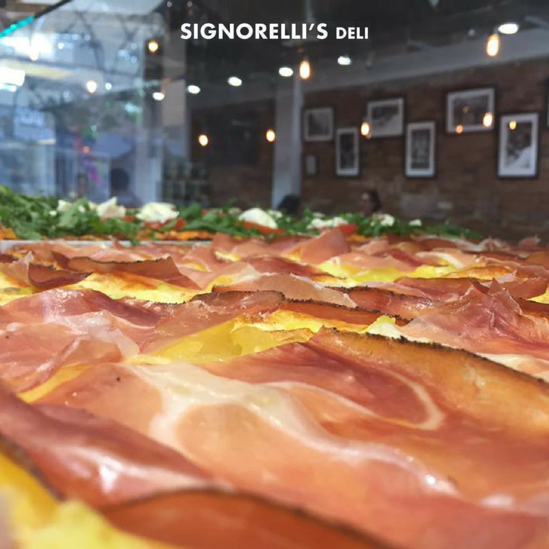 Delizioso 👌🏼  A beautiful view of our authentic, fresh pizzas to finish off your week! Join us very soon at Signorelli's.