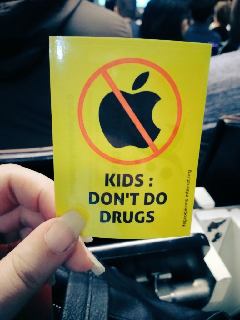 Ahrimana's tweet image. De-Google-ify Internet in #privacy devroom on #FOSDEM2018