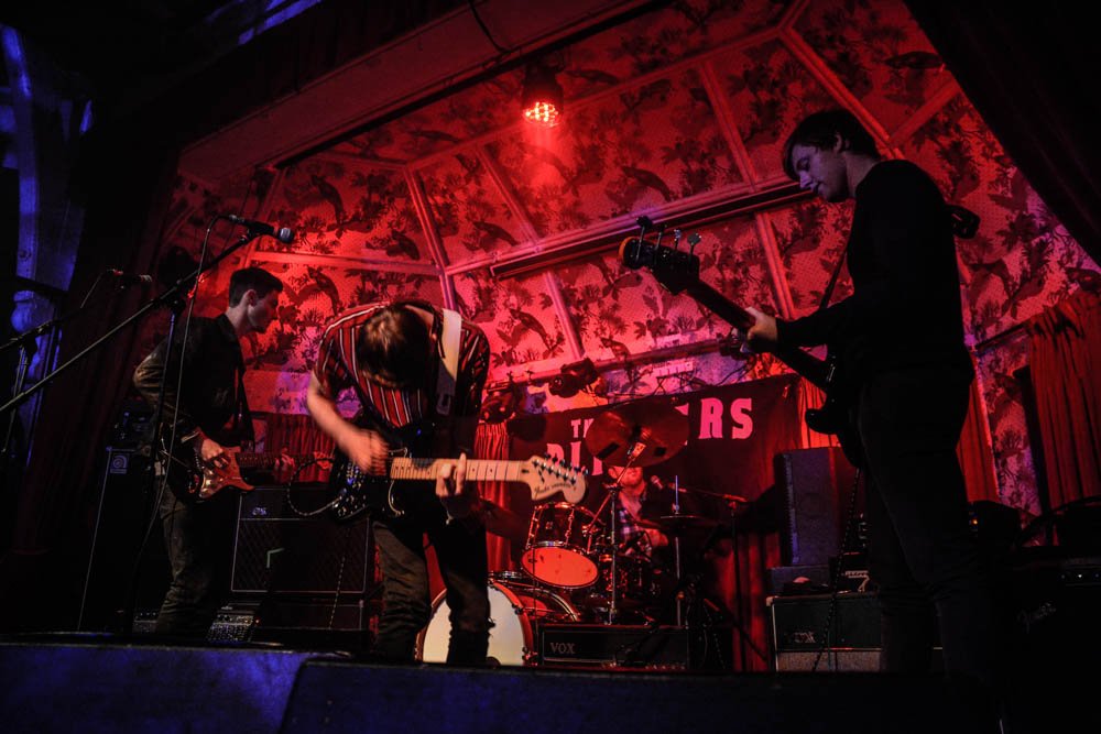 Cobspix_photo's tweet photo. Brilliant opening set from @LyerrBand @DeafInstitute @thezineuk #photography #livemusic #Manchester https://t.co/eFvFA4zWcH