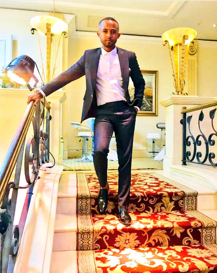 ThoboKerekang's tweet photo. Just another day chasing the dream!
#Yamas2018
#FnbVipLounge
#BwTalent
#BwMusic https://t.co/jiwa8zP4KW