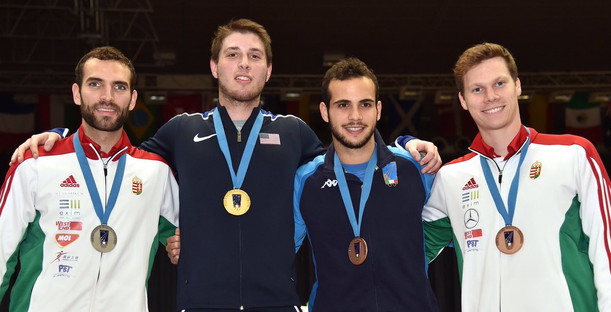 #Padoue2018 #Fencing #WorldCup 1. <a href="/EliDershwitz/">Eli Dershwitz</a> 2. Szilagyi #HUN 3. <a href="/CuratoliLuca/">Luca curatoli</a> &amp; Szatmari #HUN 👏🏽👏🏽👏🏽👏🏽⚔️