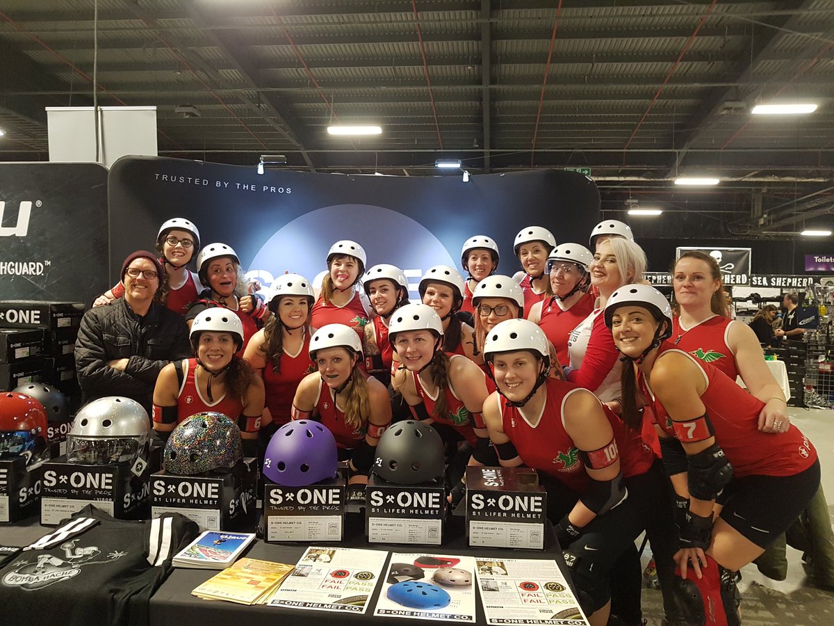 Shout out to our sponsors <a href="/pivotstar/">pivotstar</a> <a href="/SISUGuard/">SISU Mouthguards</a> &amp; <a href="/s1helmets/">s-one</a> for making us look bang tidy, protecting our noggings &amp; nashers 🔥 #followthefire #RDWC2018