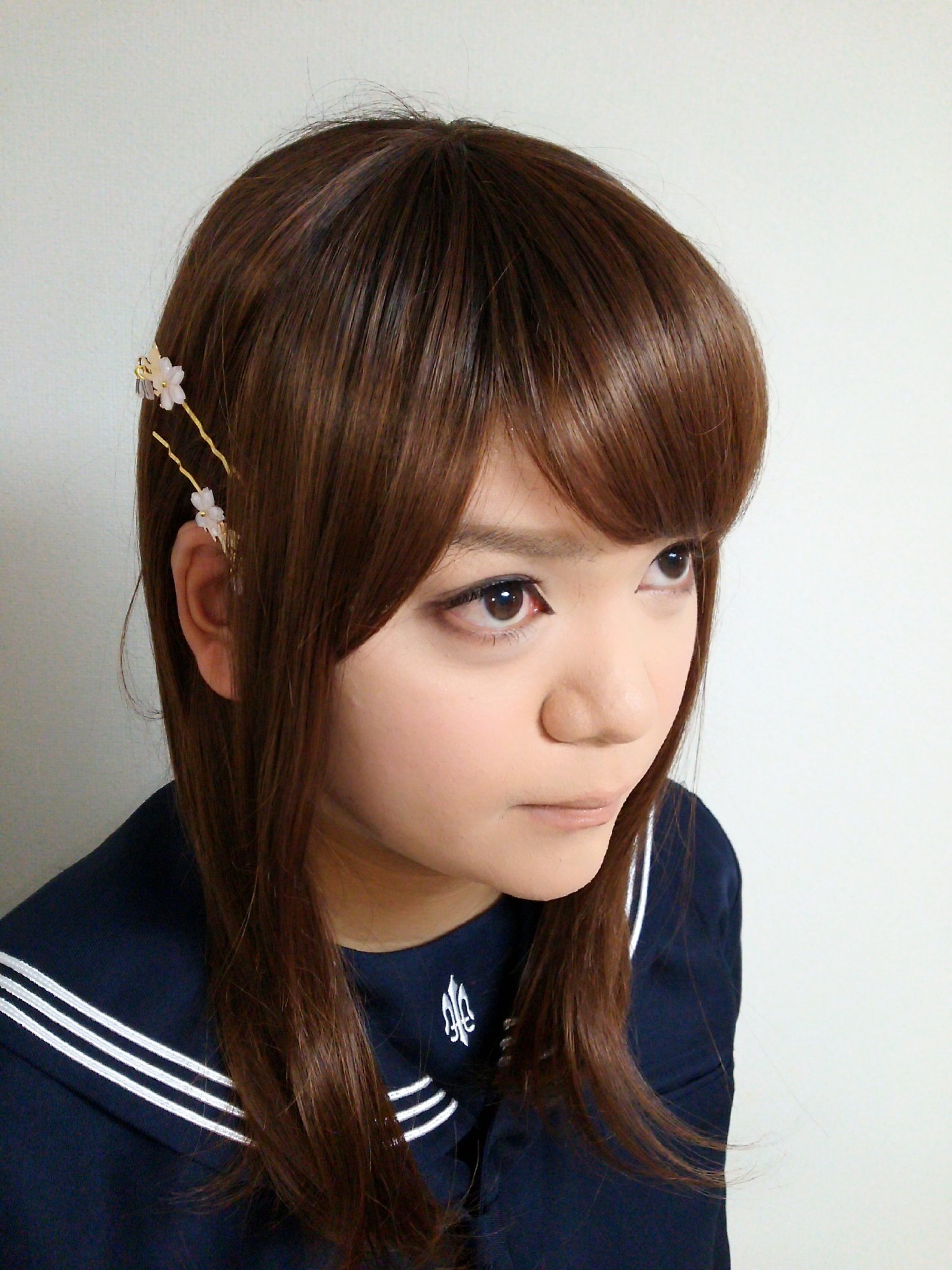ぷっちょん♪ Twitterren &quot;続いて、女子高生の制服を着させてもらいました！(≧ ≦) 先生が言うには高校1年生の設定でメイクをして