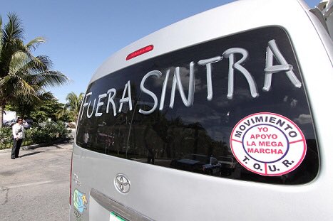 Bizarrojbg's tweet photo. @CarlosJoaquin debido a que @SINTRAinforma hace su santa voluntad al mando de Alejandro Ramos y Jesús Lezama, esta semana realizaremos una marcha los transportistas Federales para que nos recibas y escuches nuestras situación. #nomasSintra #FueraSintra #fueraLezama #fueraRamos . https://t.co/FR8dRxYYWj
