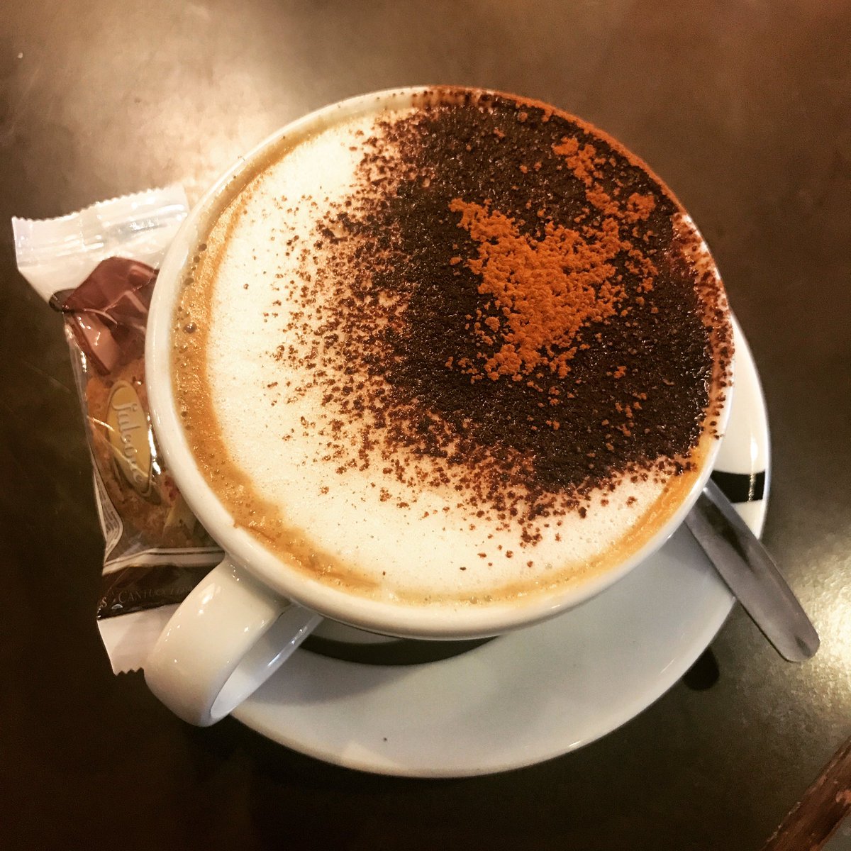 HolmbushInn's tweet photo. Pop in on your way through for a brew! ☕️🌙☕️🌙☕️ #brewerandbean #staustellbrewery #coffee #coffeetime #coffeelover #moon #coffeeart #cappuccino https://t.co/ei2GNuqEFU