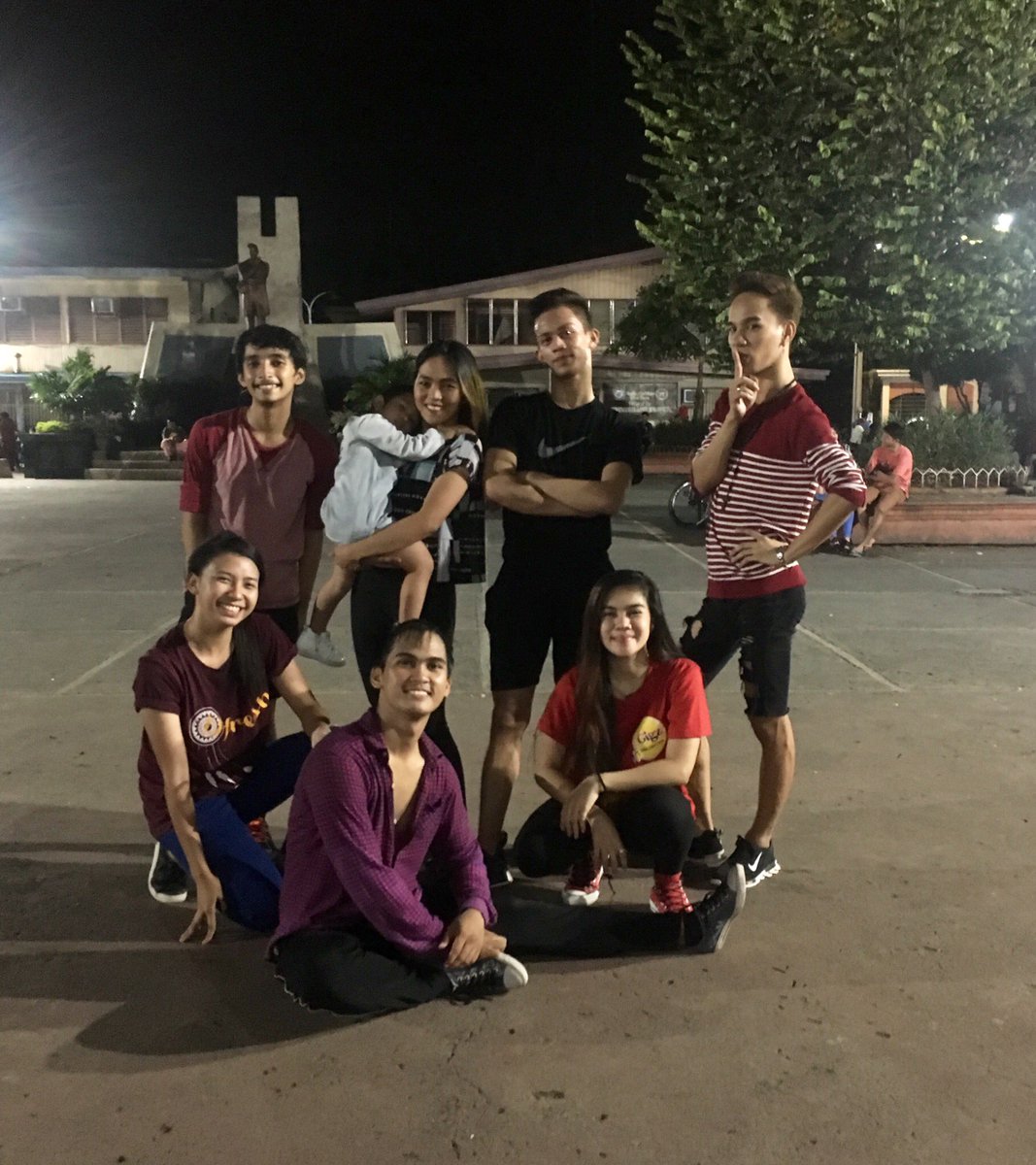 blendwaackers's tweet photo. Yesterday’s jam sesh &amp; Waackereography!
Don’t miss out tonight’s sesh!
Hurry! We’re waiting for you 😊

#ReLivingDisco
#WaackForAll
#AllForWaack
#BlendWaackers https://t.co/m0blNq3hnL