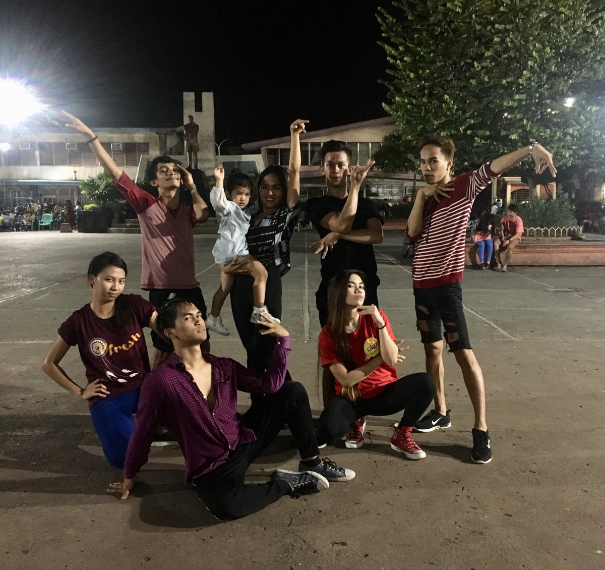 blendwaackers's tweet photo. Yesterday’s jam sesh &amp; Waackereography!
Don’t miss out tonight’s sesh!
Hurry! We’re waiting for you 😊

#ReLivingDisco
#WaackForAll
#AllForWaack
#BlendWaackers https://t.co/m0blNq3hnL
