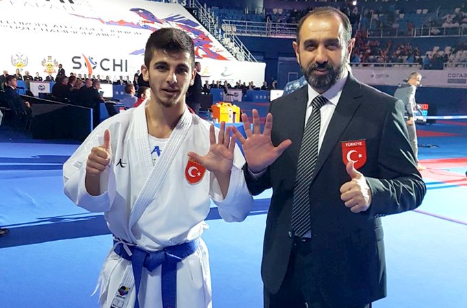 Resmi Twitter'da görüntüle