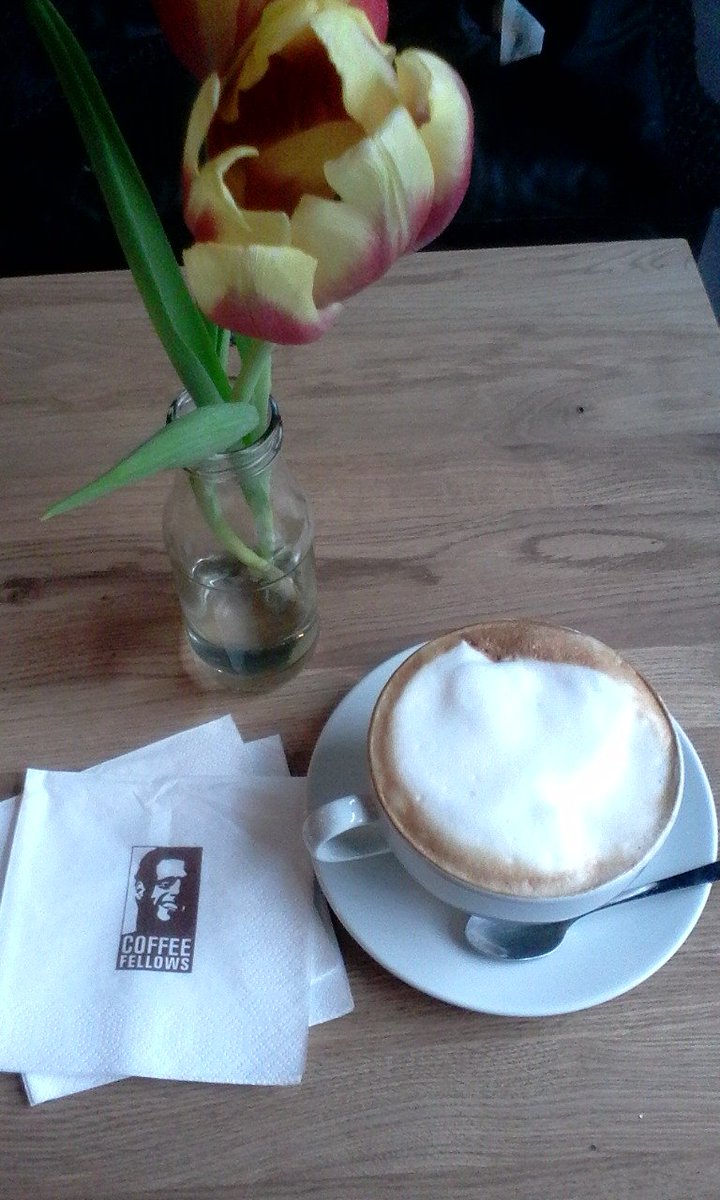 Sofi_Sher's tweet photo. Having' a nice #coffee break in Bern. #travel #trip #кофе #Sweiz #Switzerland https://t.co/Y8VGpHSdI1