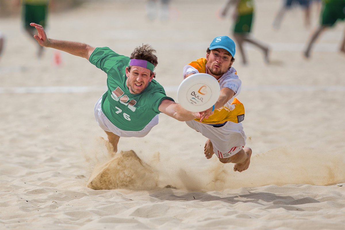 Beach_Ultimate's tweet photo. BULA has renewed its partnership with @DiscraftULT for 2018! This means that BULA Recommended Beach Ultimate tournaments receive 20% discount on Discraft discs, plus 10 Game Discs for every 100 discs ordered! More info at: https://t.co/pK1YMcs2sK https://t.co/3WZJfPDvJK