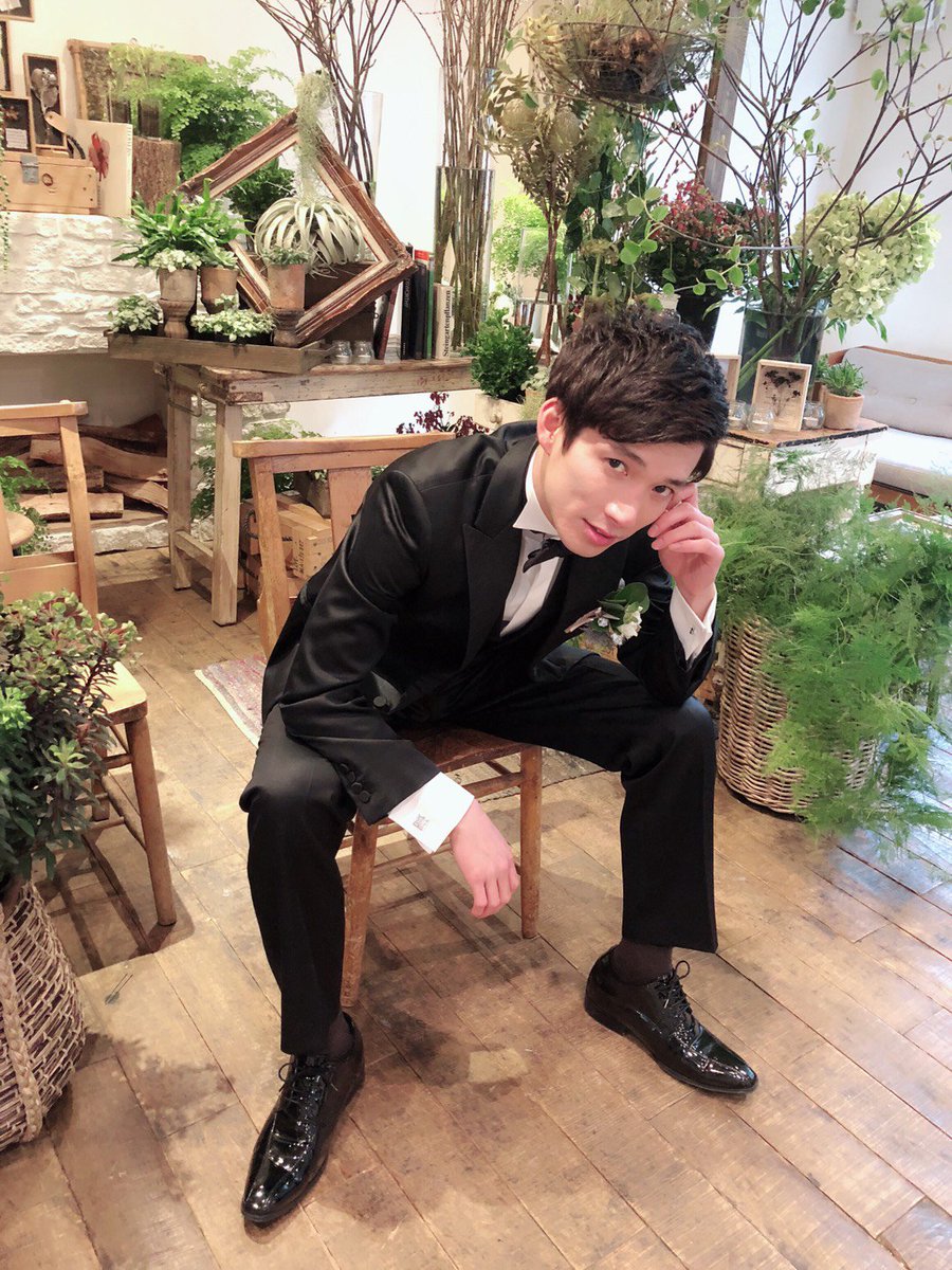 JUSTin_takumi's tweet photo. 昨日の撮影も楽しかった🎎📷✨
安定の嫁ちゃん😁❤
デコルテ&STUDIO AQUAの皆さんありがとうございました😍😍
#shooting
#wedding
#model #モデル
#studioaqua #decollte
#浅草 #asakusa #takumiogasawara https://t.co/EZ2WlROW36