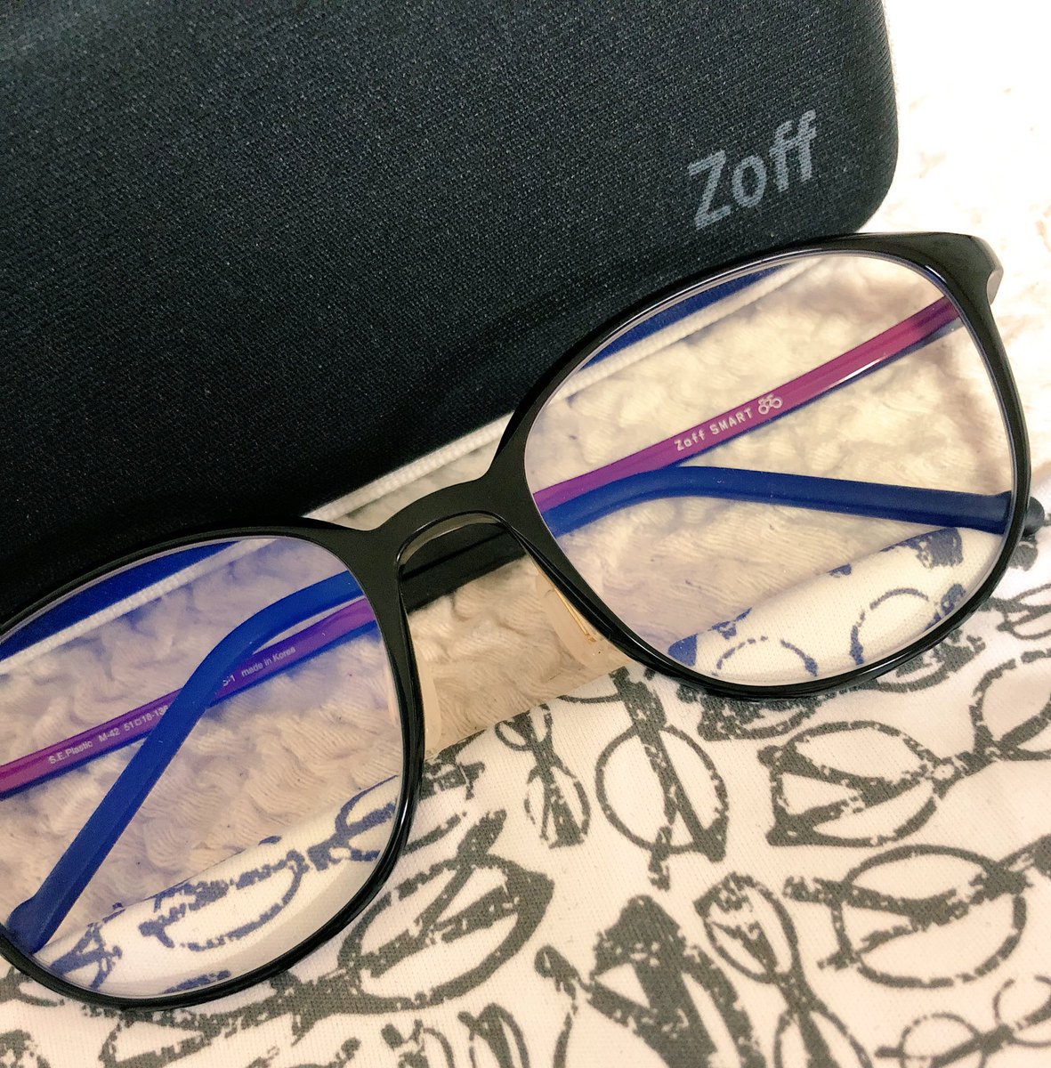 Rie Habu 家族でzoff 軽い 丈夫 肩凝らない 調整もいつも丁寧にして下さり 大変お世話になってます あとは 桐山零モデルの復刻版を待つばかり