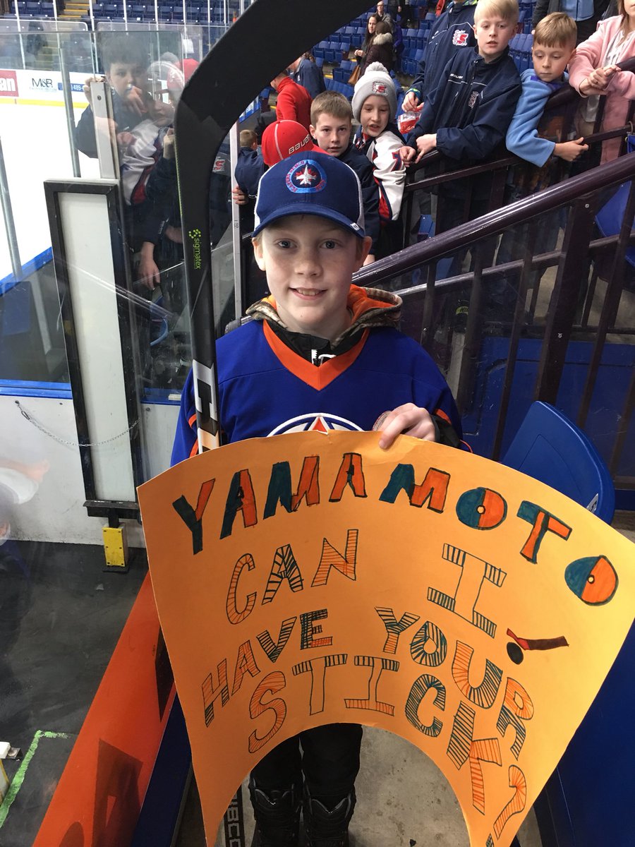 Richard60849260's tweet photo. Just wanted to thank you to @kailer_yamamoto for making my sons night at game in Cranbrook. He is a fan for life. https://t.co/BxGnCZPRum