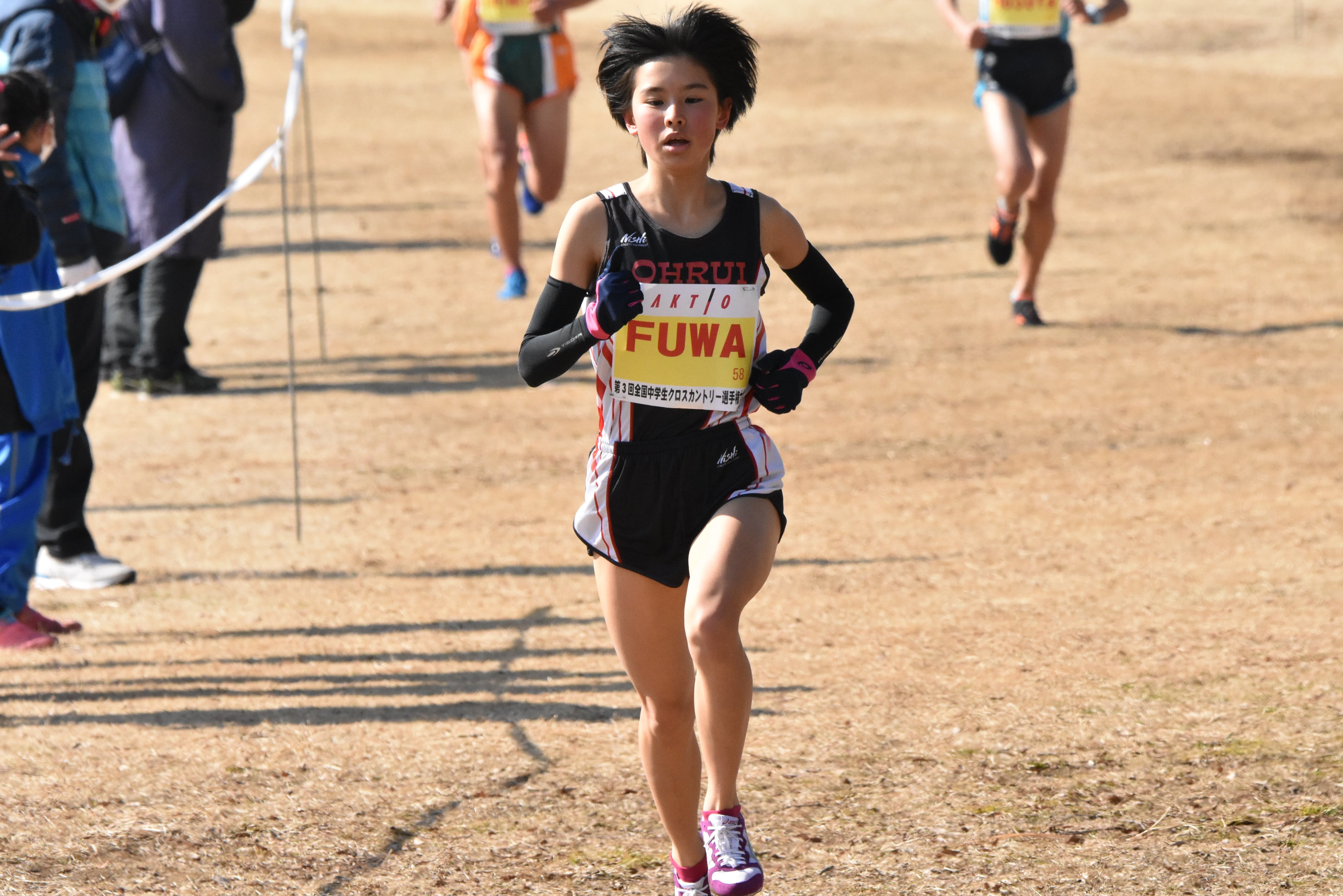 ハイテンコーギー 在 Twitter 上 中学生女子3km 不破聖衣来 大類中 名前通り 今年は誰にも 破られなかった が惜しくも2位 しかし 腰の安定した走りが印象的だった 高校はどこへ行くのだろう T Co 3sf6abgmmo Twitter