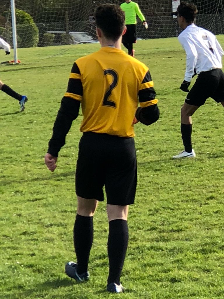Richerstev1's tweet photo. MOTM performance 👍 #No2 rightback 🥅⚽️⚽️ https://t.co/xAkU5S2xfB