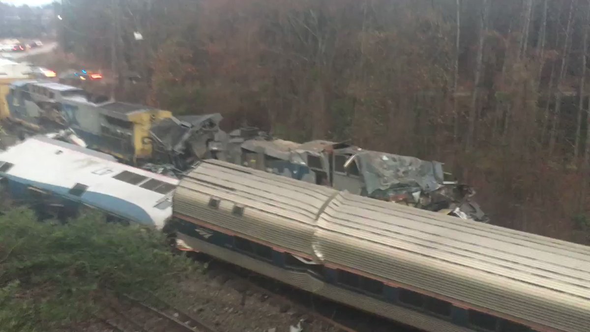 ANDplanetcom's tweet photo. Joshua Chavers, AND contributor: RT MaayanSchechter: One train car completely f... https://t.co/MseP2KfLDi https://t.co/AGaAMbNB1k