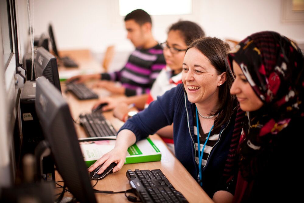 lbBritish's tweet photo. Free training! Calling all teachers – As part of our #RespectOnline campaign for #SID2018, we are offering a free training module on cyber-wellbeing from 5 to 13 February. Go to https://t.co/yEEnJu3daZ and apply the coupon code 'BC218SID'. https://t.co/m0Gbl3qMfd