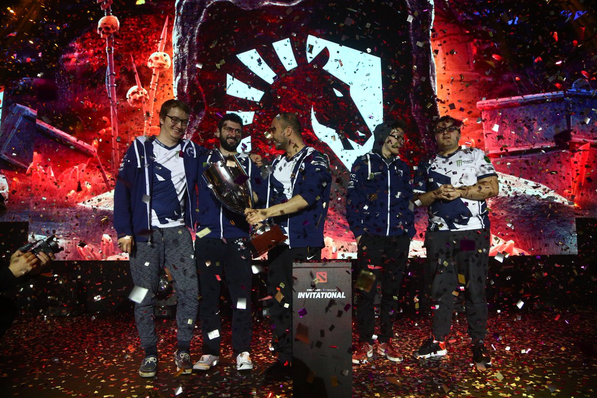 StarLadderDota2's tweet photo. .@TeamLiquid gain the upper hand at SL i-League #InvitationalS4
#dota2 #dotasltv
In the final of the first February Minor-tournament Team Liquid became the champion of the SL i-League Invitational third time in a row.
Read: https://t.co/5ABxNqhZ9q https://t.co/vSrn2gqDkc