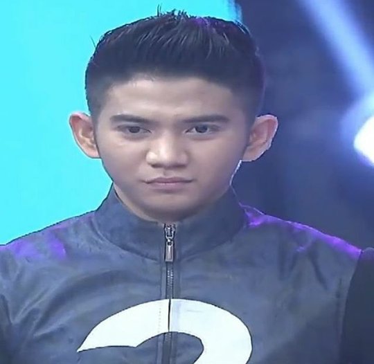 #KonserPrincessAdaKIDHO
Klo lihat muka nya <a href="/DA2_Rizki/">Rizki 2{R} Real</a> yg ini rasanya pengen ketawa aja 😅😅